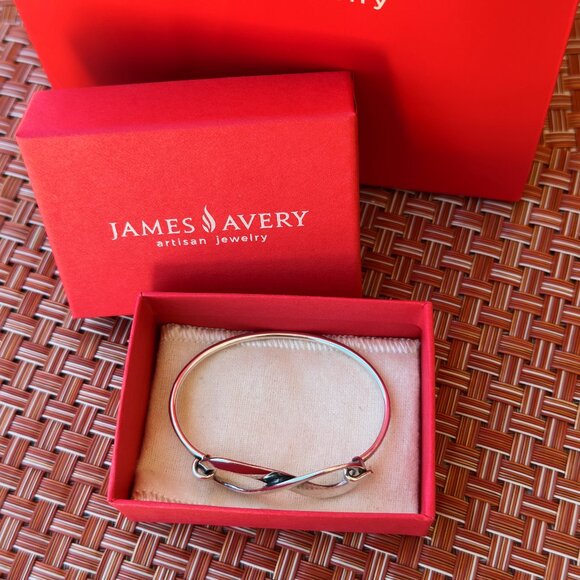Retired James Avery Infinity bracelet - Picture 4 of 5